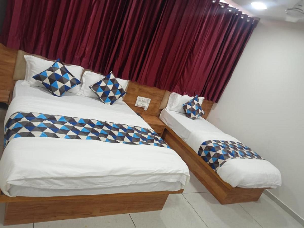 Hotel Dreamland วาโดดารา ภายนอก รูปภาพ